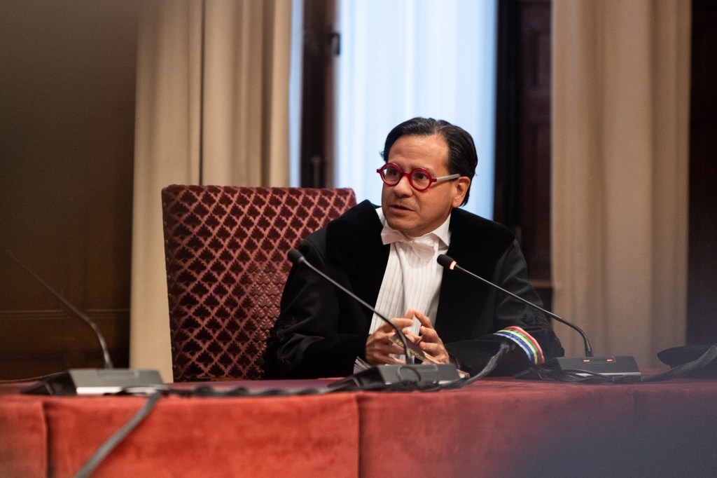 Permítanme me presento