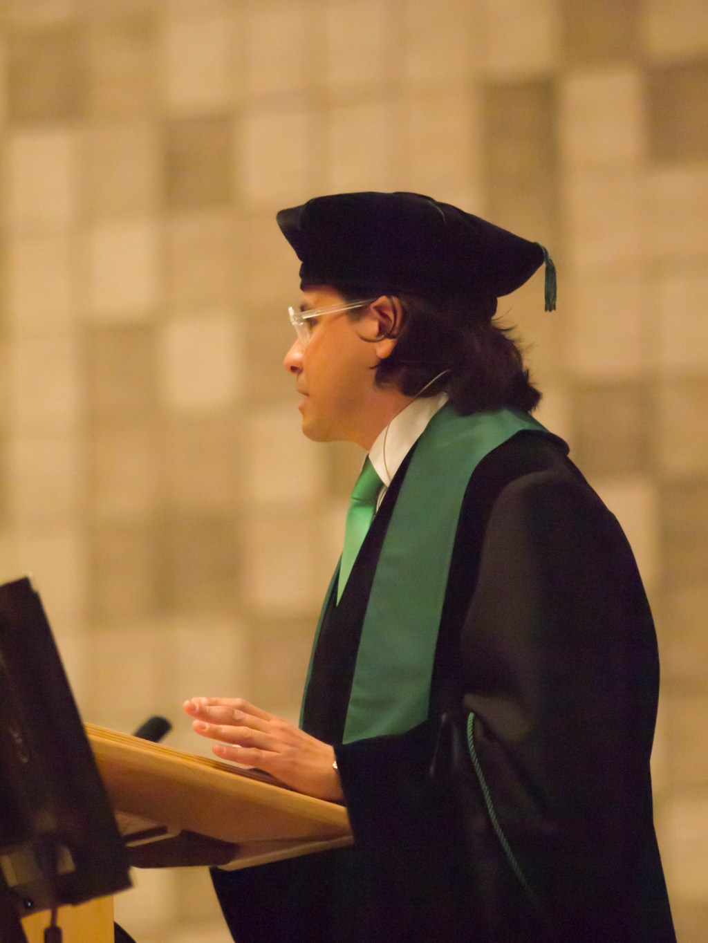 “EXPERTO”, “DOCTOR”… La DOCTORITIS EN&nbsp;COLOMBIA